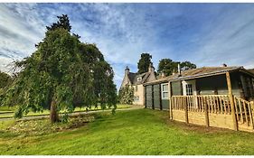 The Bungalow - Ardullie Lodge